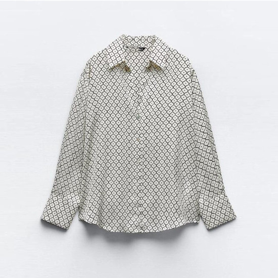 Piper Silver Geometric Collared Neckline Long Sleeve Blouse Piper Silver Geometric Collared Neckline Long Sleeve Blouse