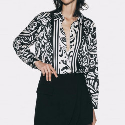 Daisy Paisley Floral Black White Long Sleeve Blouse