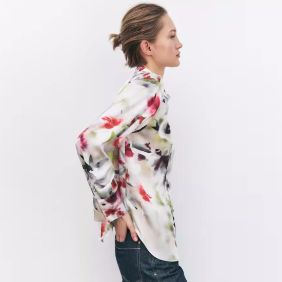 Vivy White Tie-Dye Floral Long Sleeve Blouse Vivy White Tie-Dye Floral Long Sleeve Blouse