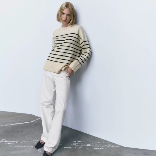 Cyril Black Stripe White Sweater 